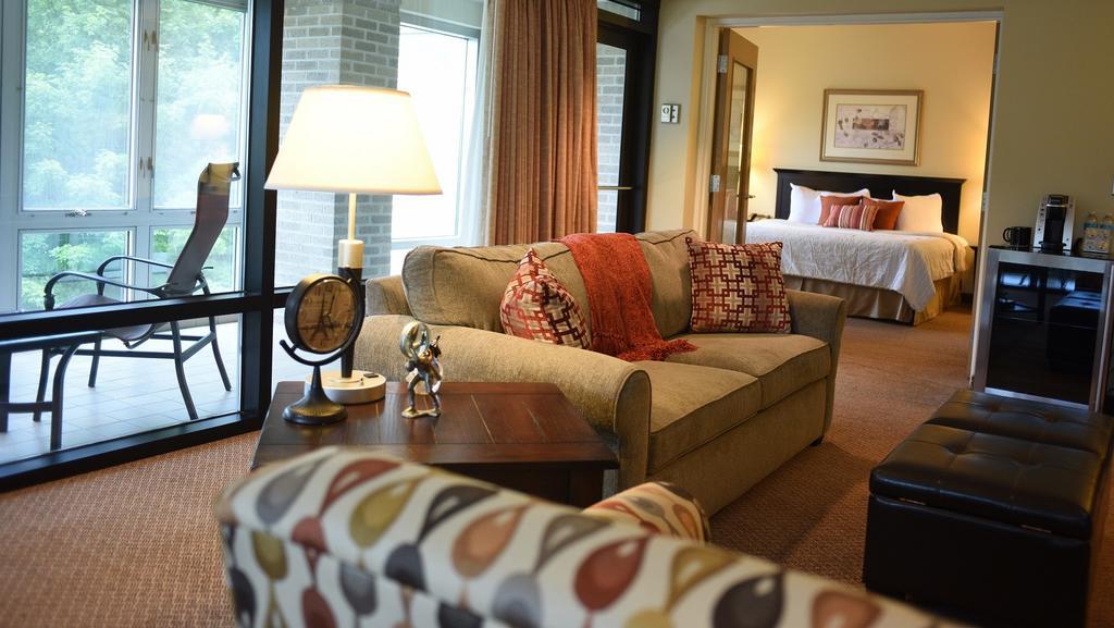 Hotel Oak Ridge Chaska Zewnętrze zdjęcie