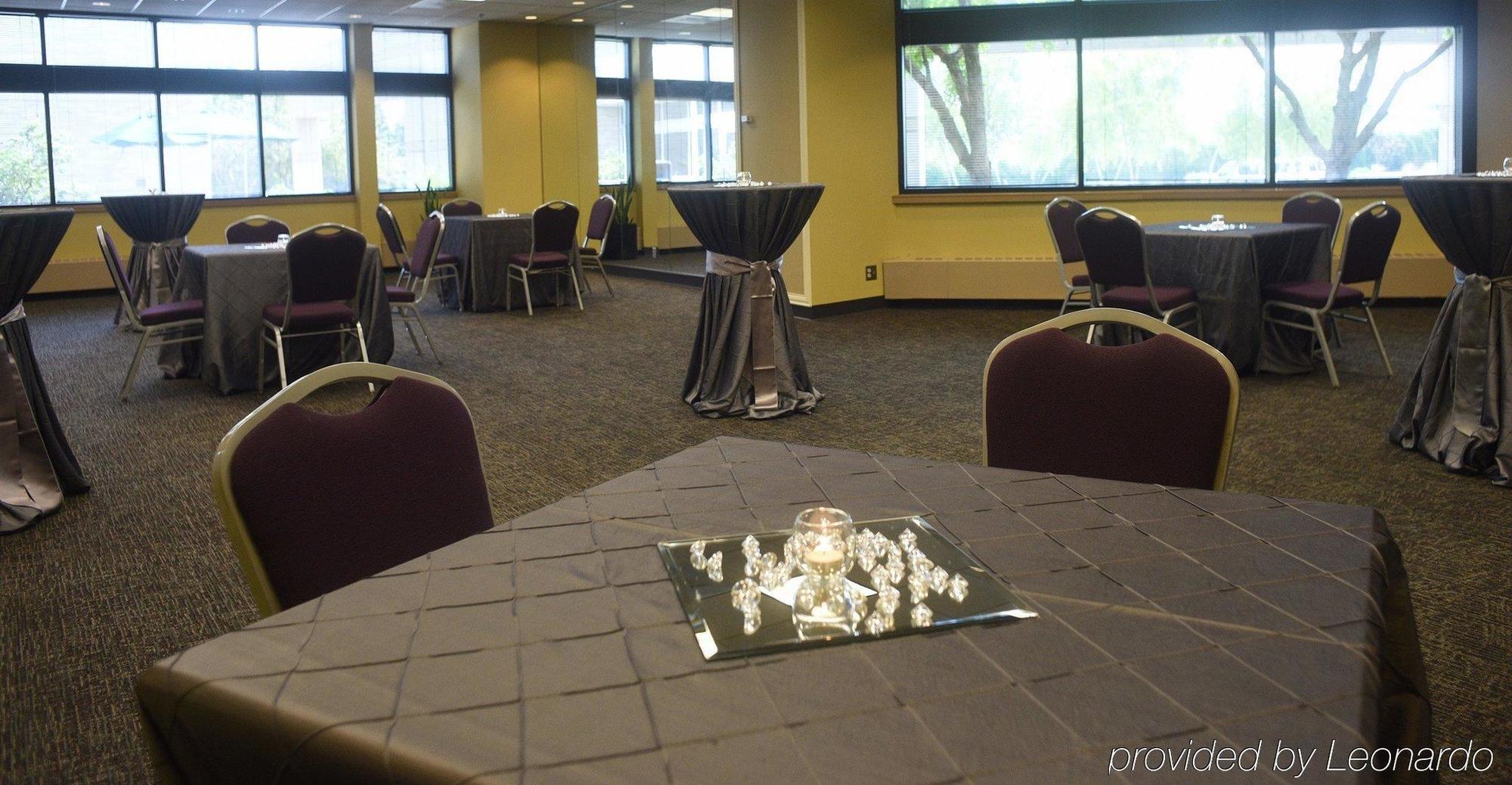 Hotel Oak Ridge Chaska Zewnętrze zdjęcie