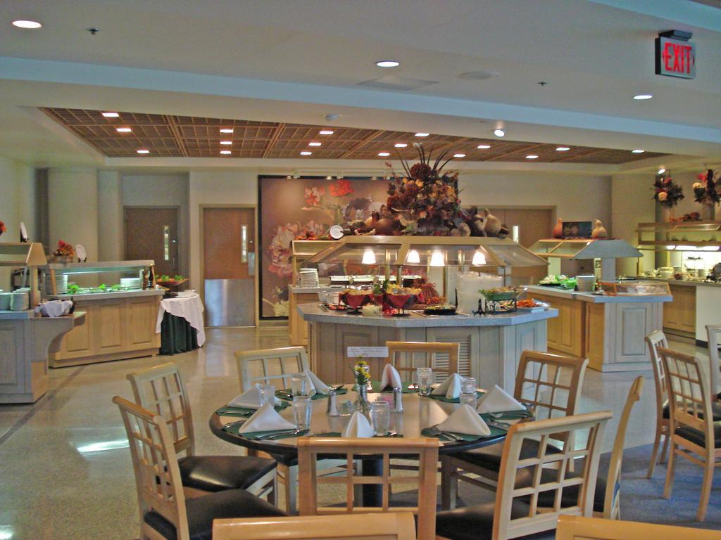 Hotel Oak Ridge Chaska Zewnętrze zdjęcie