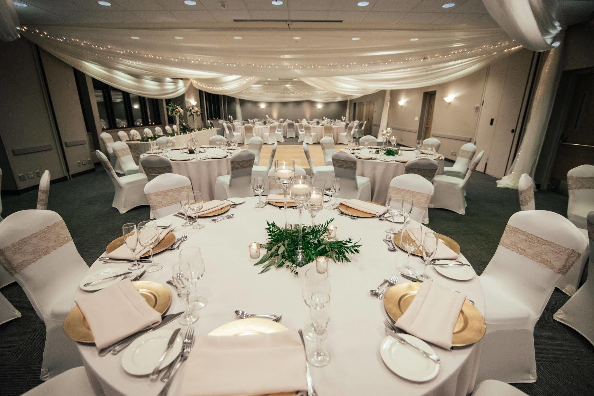 Hotel Oak Ridge Chaska Zewnętrze zdjęcie
