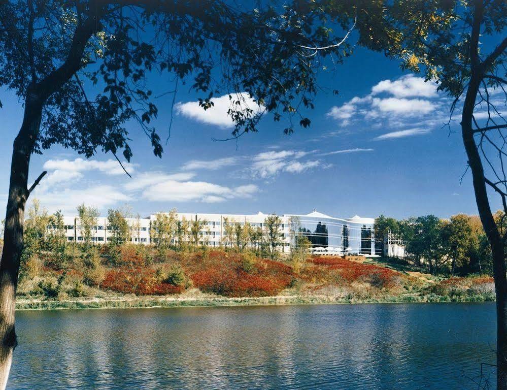 Hotel Oak Ridge Chaska Zewnętrze zdjęcie